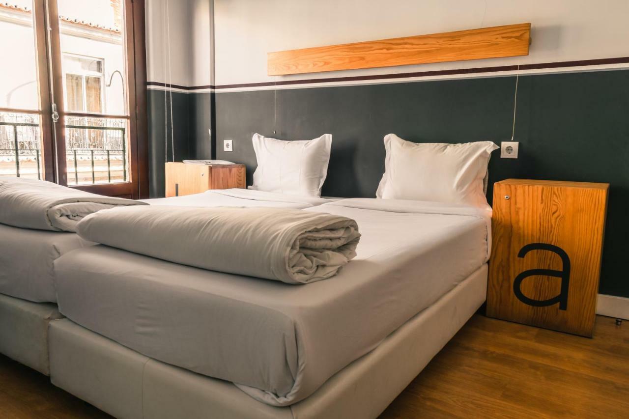 Hostel 4U ลิสบอน ภายนอก รูปภาพ